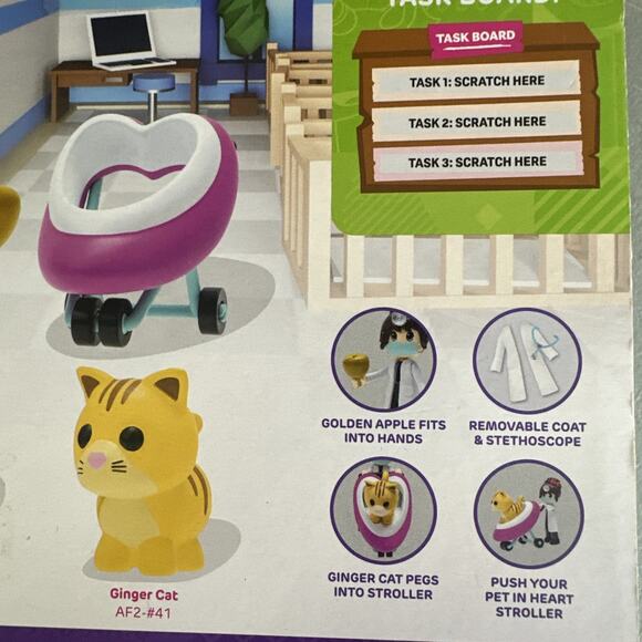 Adopt Me! Pets Hospital Dr. Heart & Ginger Cat Friends Figure Pack New - Picture 8 of 8